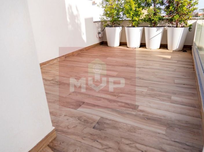 Image No.27-3 Bed House for sale