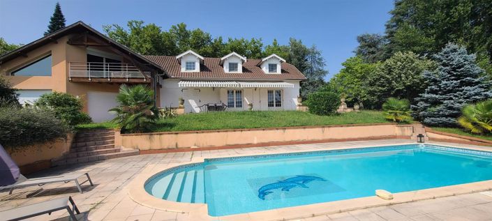 Image No.1-5 Bed House for sale