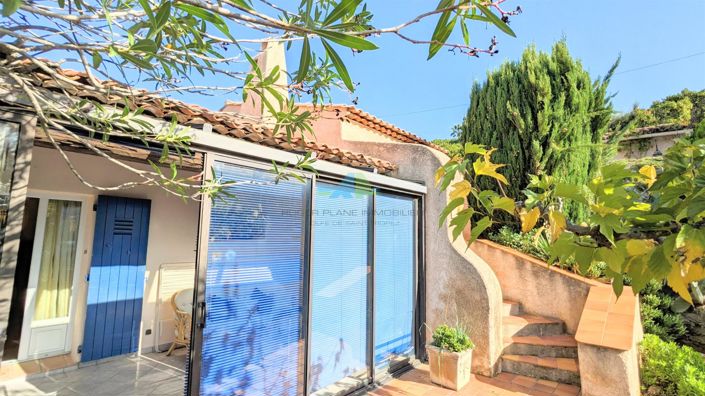 Image No.1-3 Bed House for sale