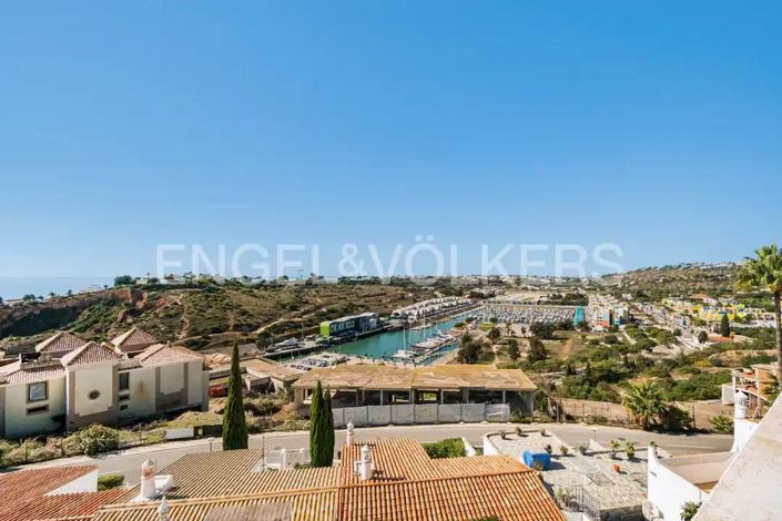 Image No.31-3 Bed House for sale