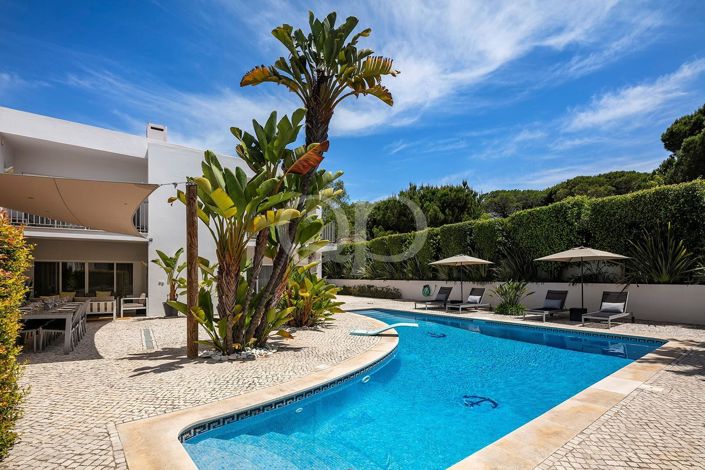 Image No.22-4 Bed House for sale