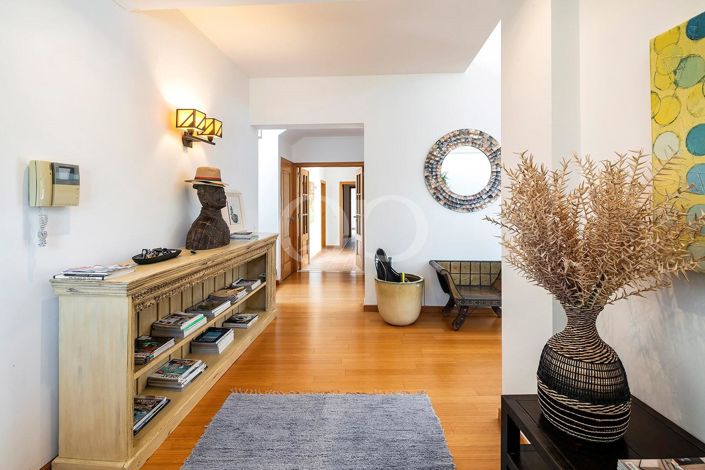 Image No.7-4 Bed House for sale