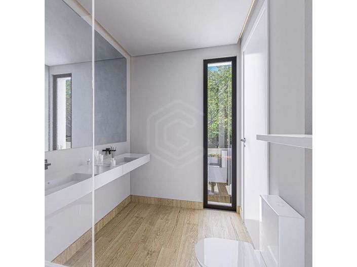 Image No.13-4 Bed House for sale