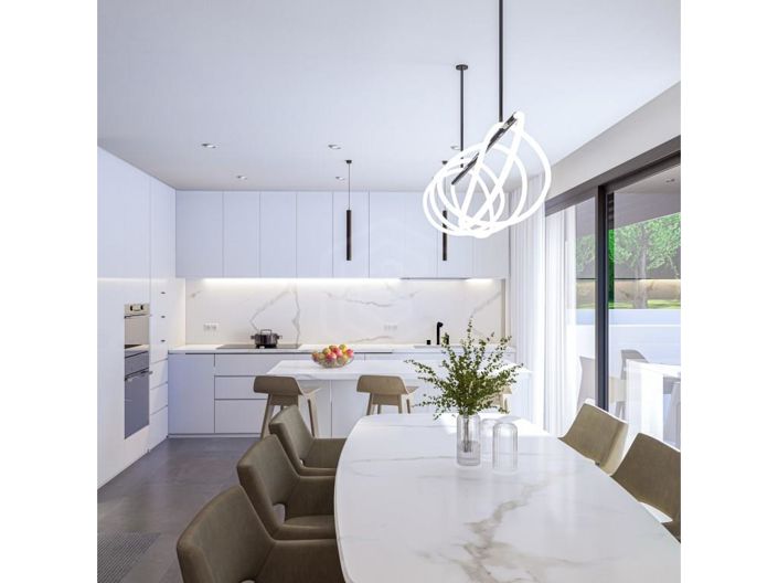 Image No.4-4 Bed House for sale