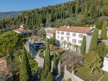 1 - Grasse, House