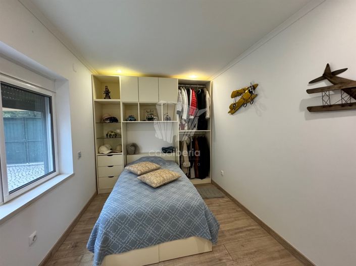 Image No.31-3 Bed House for sale