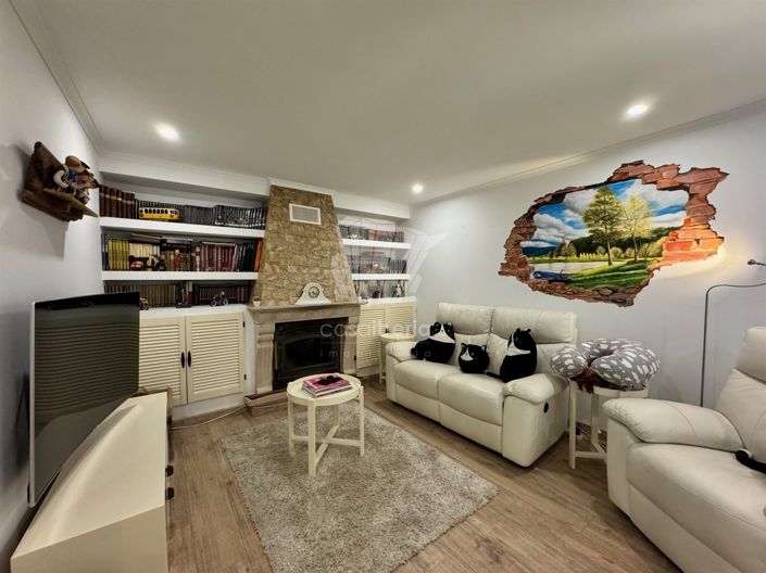 Image No.36-3 Bed House for sale