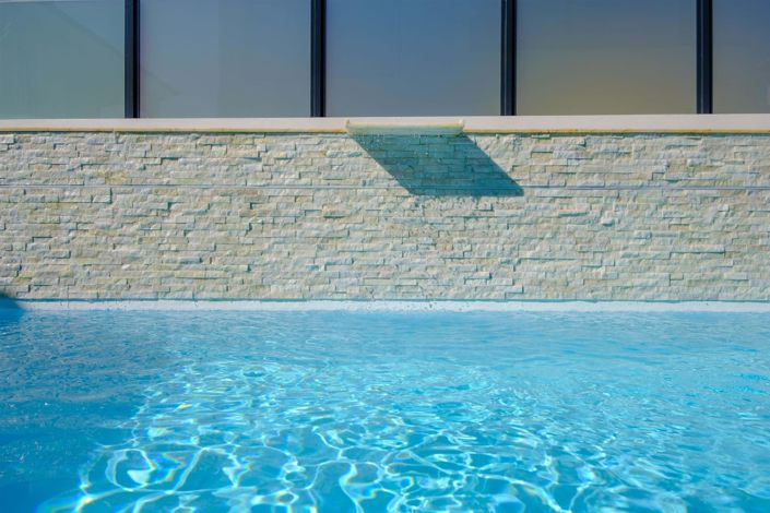 Image No.17-4 Bed House for sale