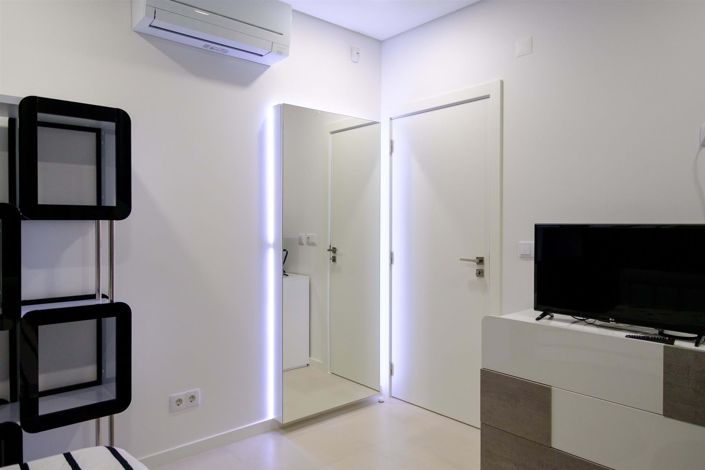 Image No.36-4 Bed House for sale