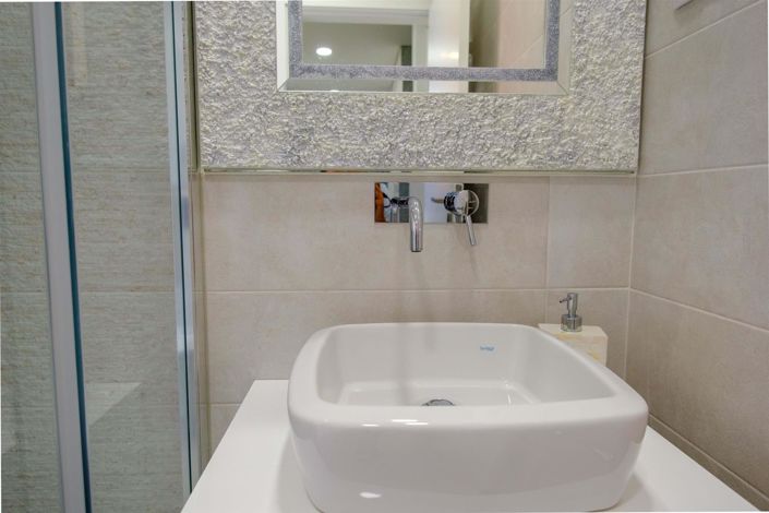 Image No.43-4 Bed House for sale