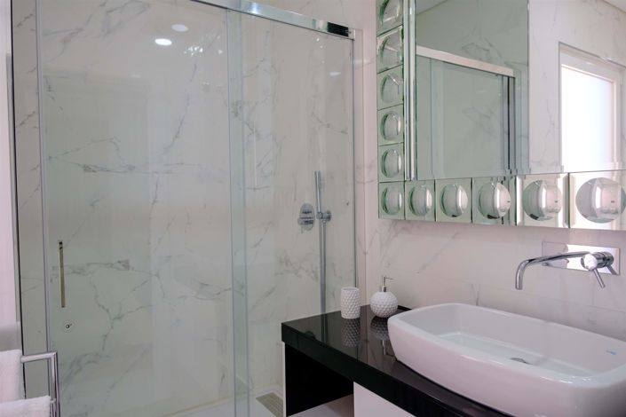 Image No.60-4 Bed House for sale