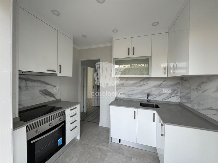 Image No.12-1 Bed Apartment for sale