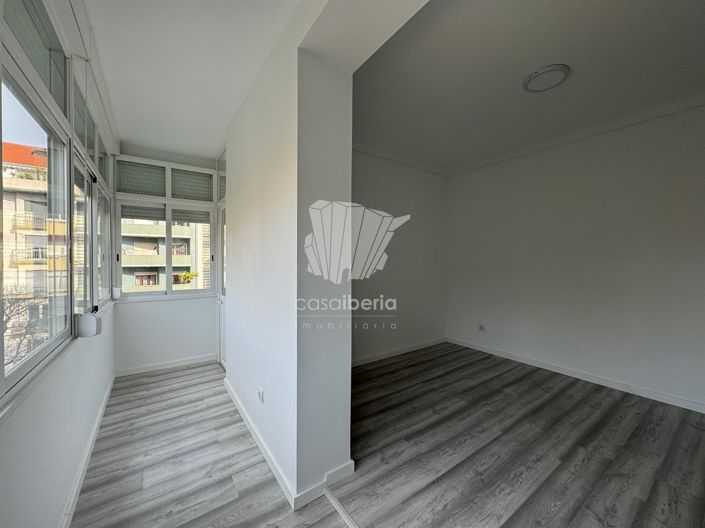 Image No.36-1 Bed Apartment for sale