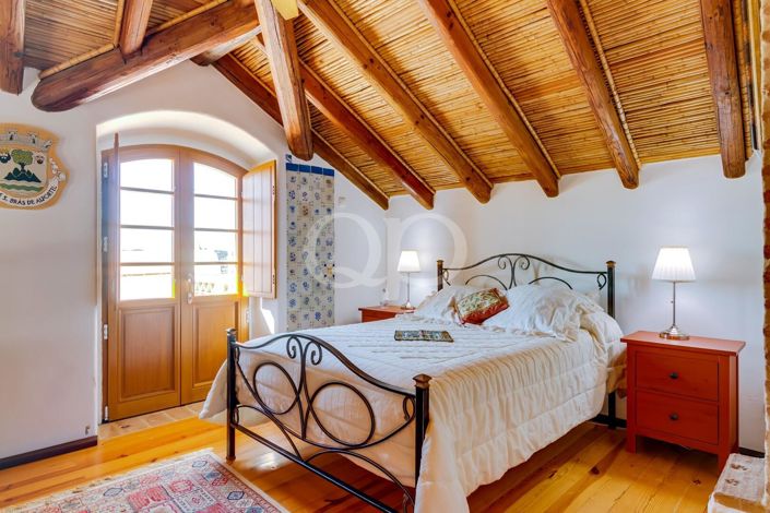 Image No.13-3 Bed House for sale