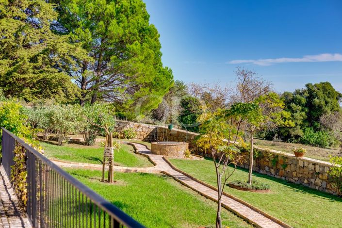 Image No.18-3 Bed House for sale