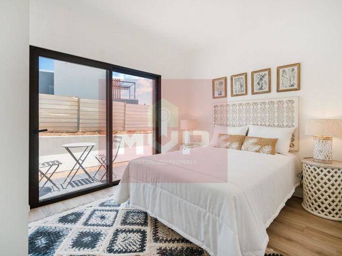 Image No.15-2 Bed House for sale