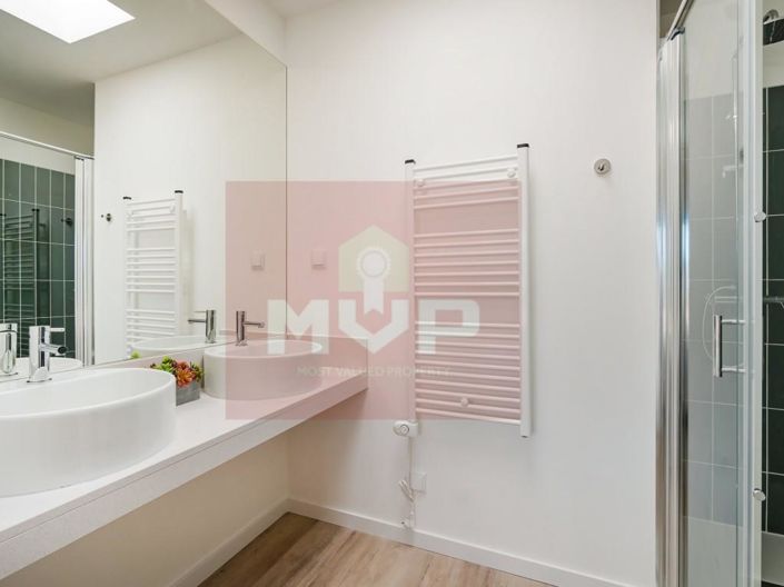 Image No.22-2 Bed House for sale