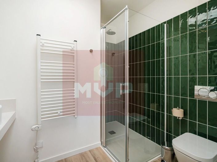 Image No.23-2 Bed House for sale