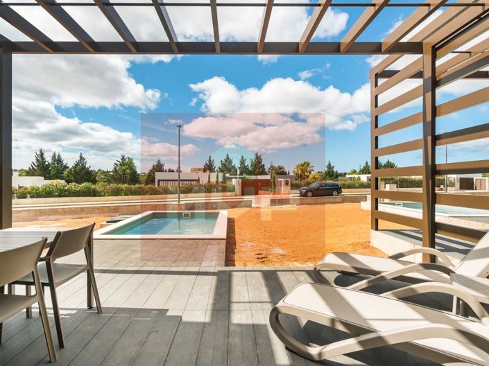 Image No.24-2 Bed House for sale