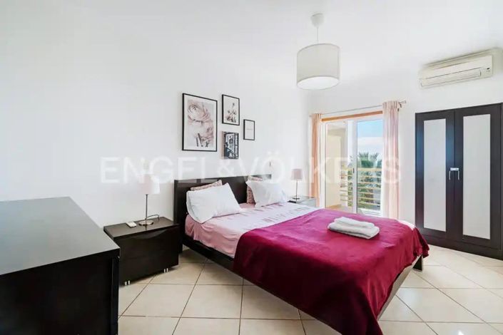 Image No.12-1 Bed Apartment for sale