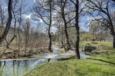 1 - Forcalquier, House