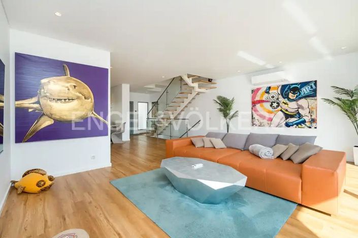 Image No.2-3 Bed House for sale