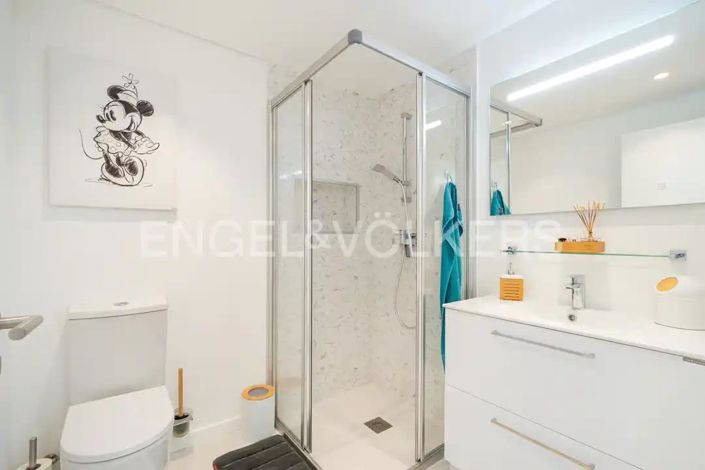 Image No.21-3 Bed House for sale