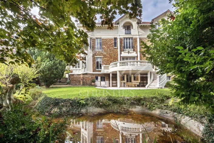 Image No.1-6 Bed House for sale