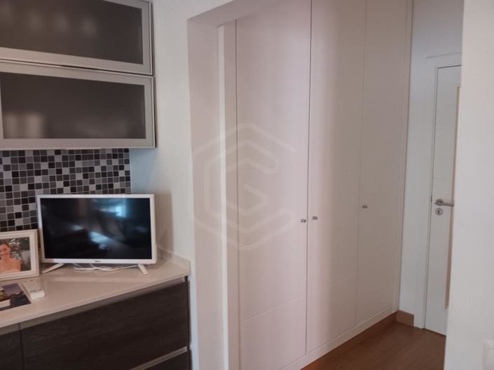 Image No.21-5 Bed House for sale