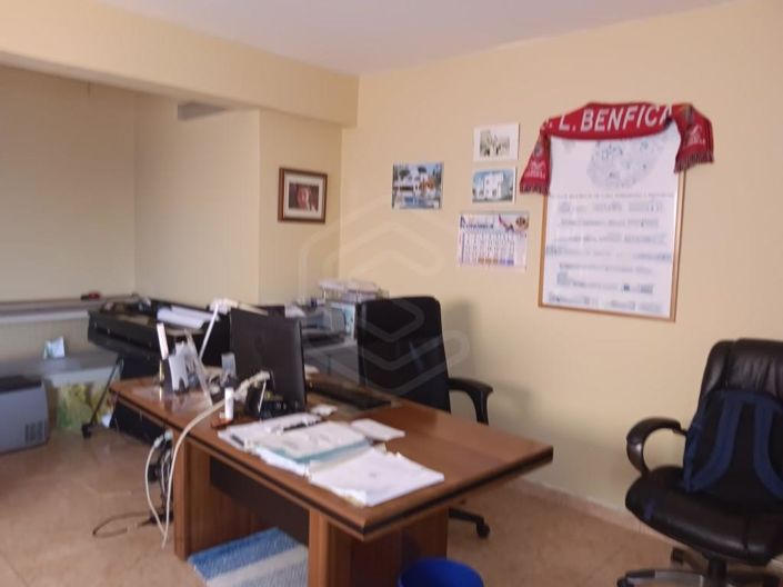 Image No.41-5 Bed House for sale