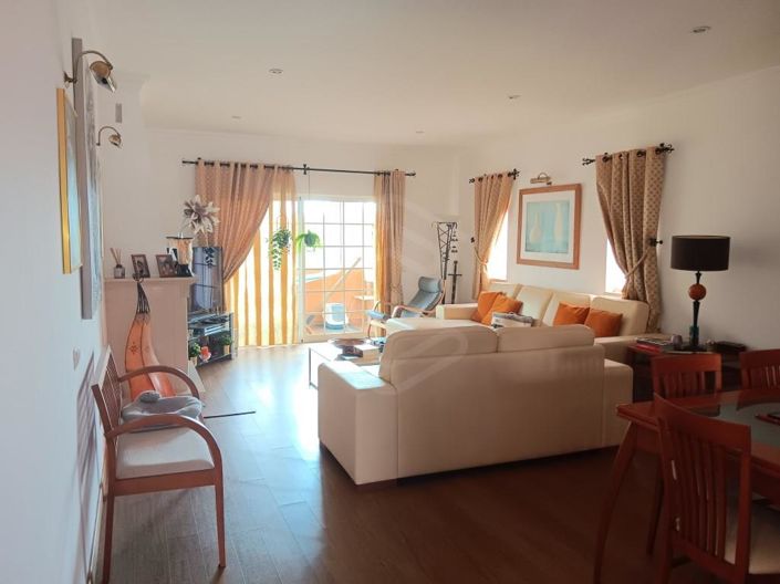 Image No.7-5 Bed House for sale