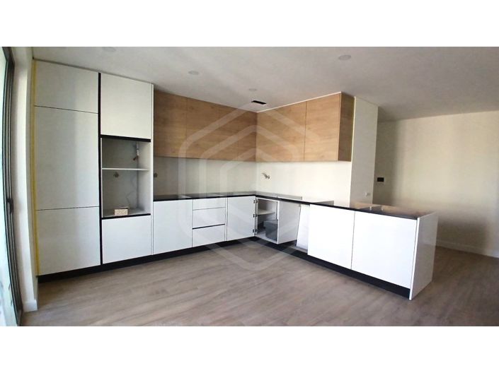 Image No.26-4 Bed Apartment for sale
