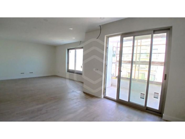Image No.42-4 Bed Apartment for sale