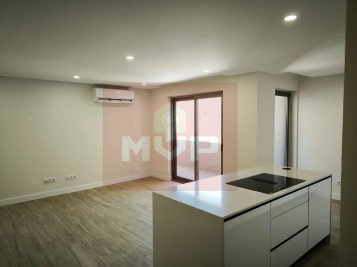 Image No.12-2 Bed Apartment for sale