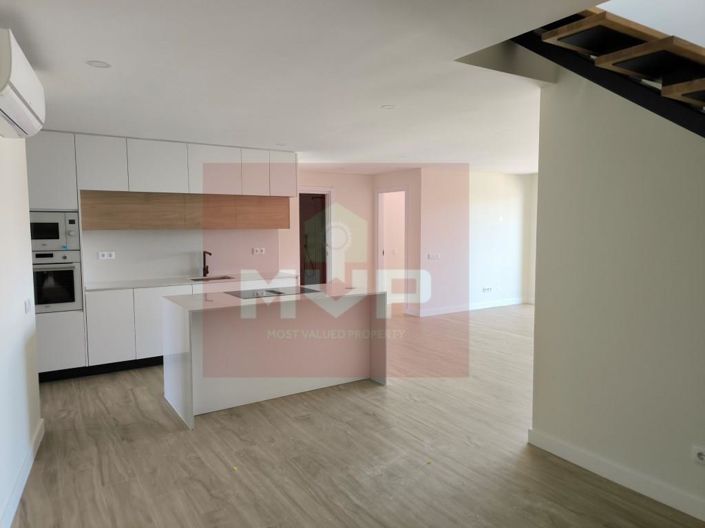 Image No.14-2 Bed Apartment for sale