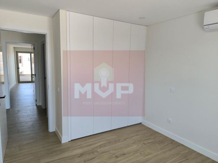 Image No.30-2 Bed Apartment for sale