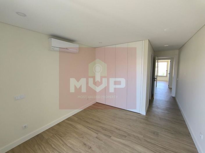 Image No.33-2 Bed Apartment for sale