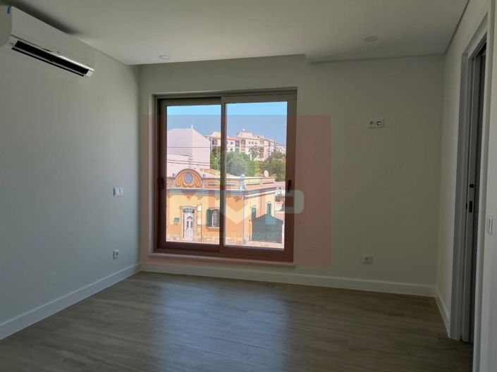 Image No.48-2 Bed Apartment for sale