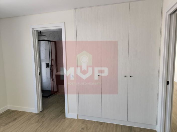 Image No.49-2 Bed Apartment for sale