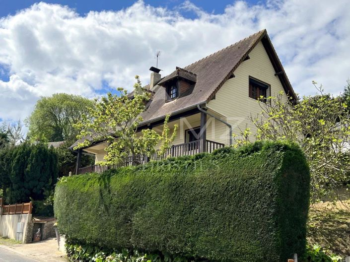 Image No.1-4 Bed House for sale