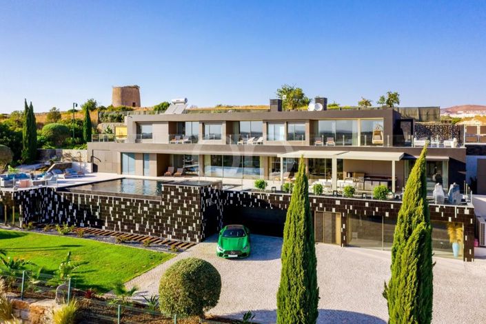 Image No.1-6 Bed House for sale