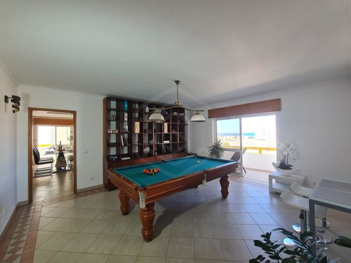 Image No.15-4 Bed Apartment for sale