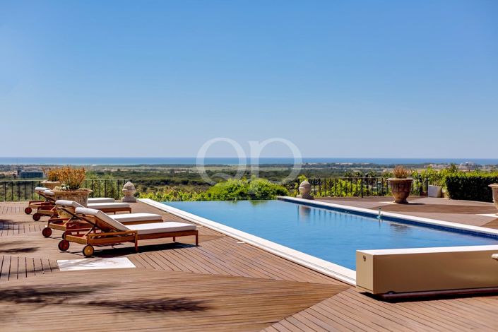 Image No.2-5 Bed House for sale