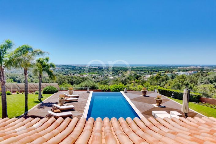 Image No.32-5 Bed House for sale