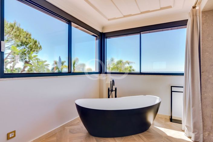 Image No.34-5 Bed House for sale