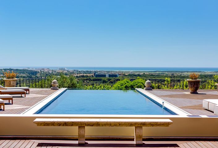 Image No.51-5 Bed House for sale