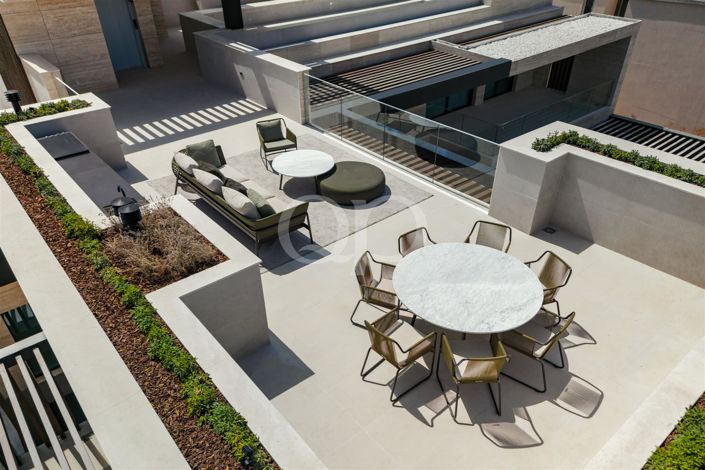 Image No.26-3 Bed House for sale