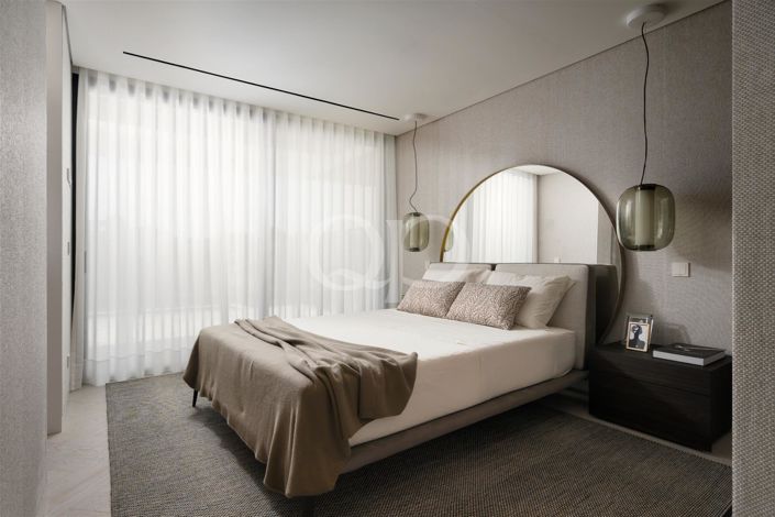 Image No.9-3 Bed House for sale