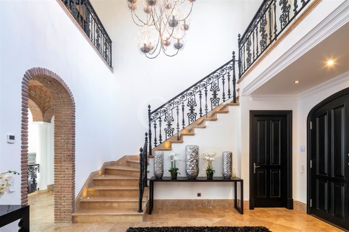 Image No.22-6 Bed House for sale