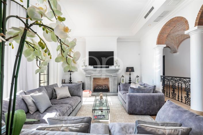 Image No.24-6 Bed House for sale